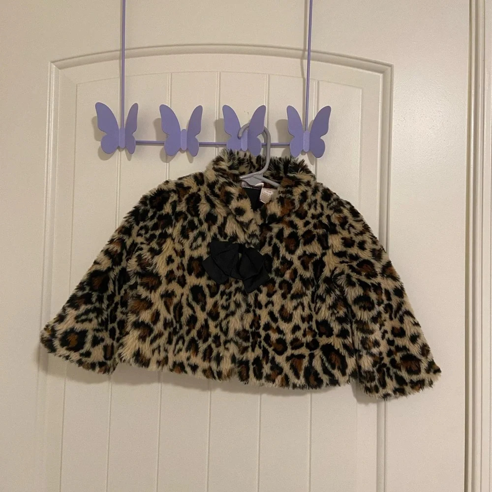 NWOT | Maggie &‎ Zoe baby girl’s leopard print fur jacket — 12 months